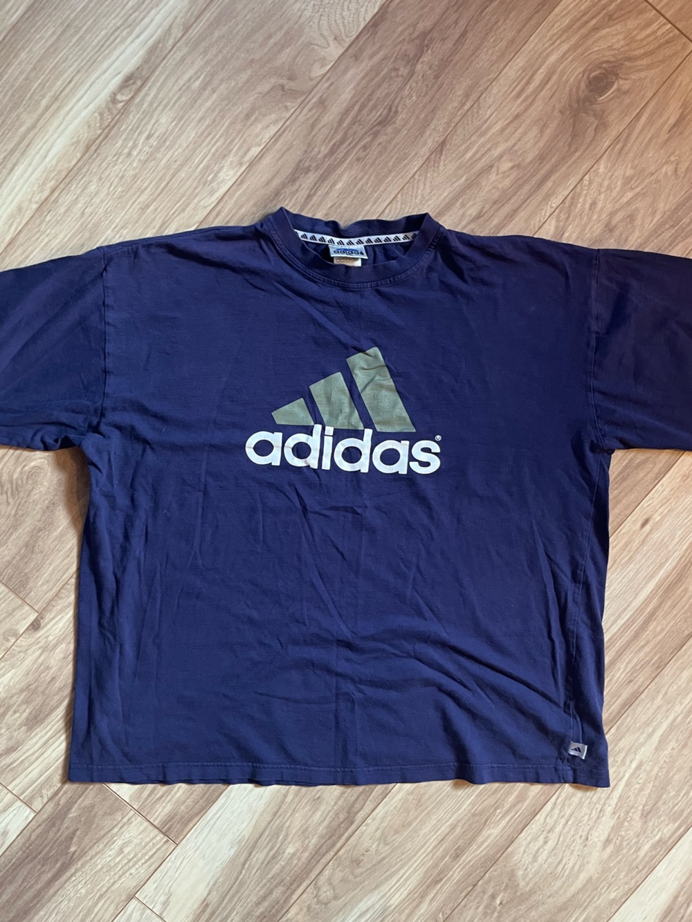 Vintage purple Adidas t-shirt